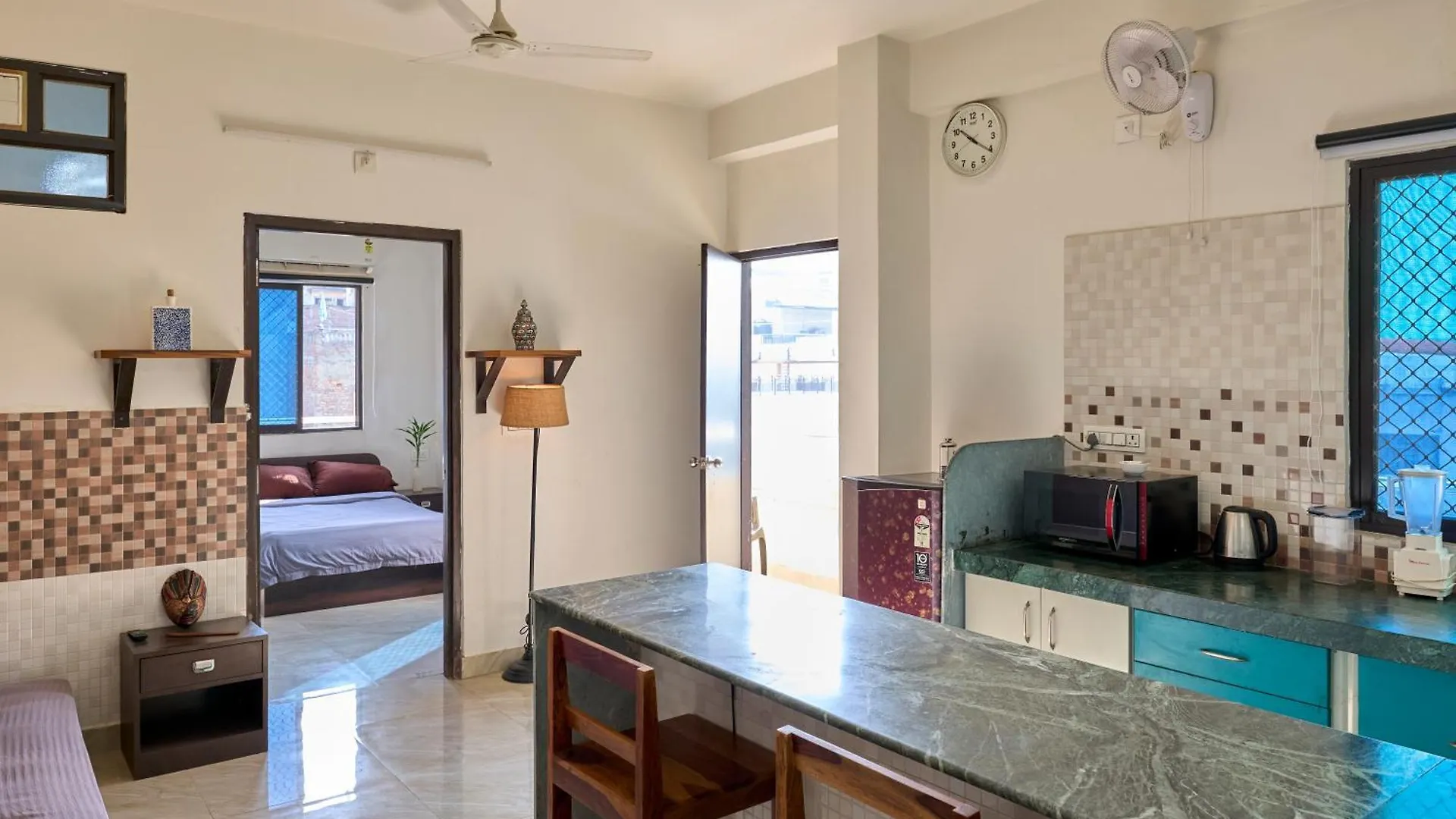 Ticana Large 1Bedroom Living Kitchen With Ac , Fiber Wifi Rooftop Garden Lake View Udajpur
